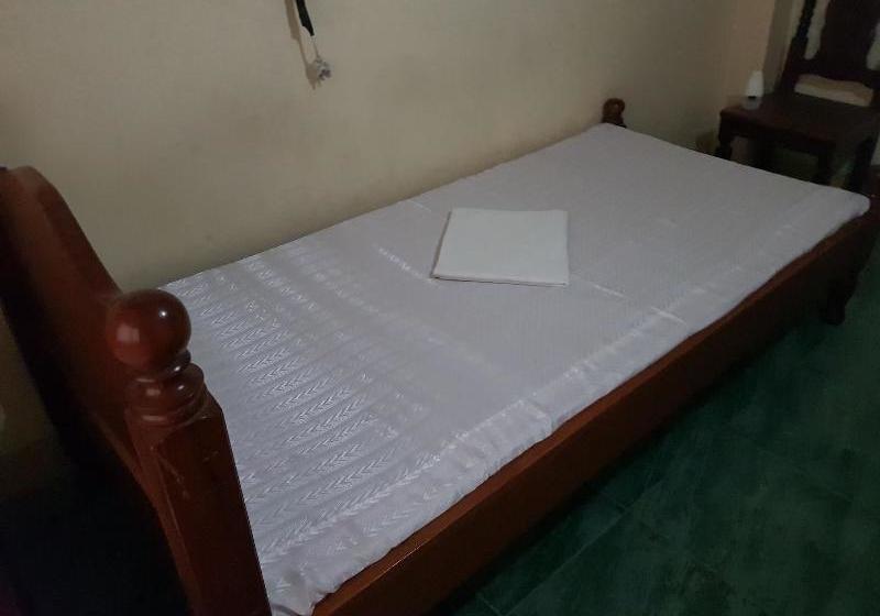 Пансион Doxa Transient House