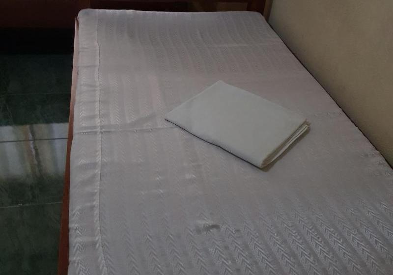 Пансион Doxa Transient House