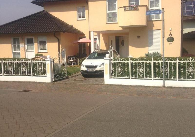 Пансион Gästehaus Tante Tienchen 7 Minuten Zu Fuss Zum Europa Park , Plus Kostenloses Parkplatzticket Rulant