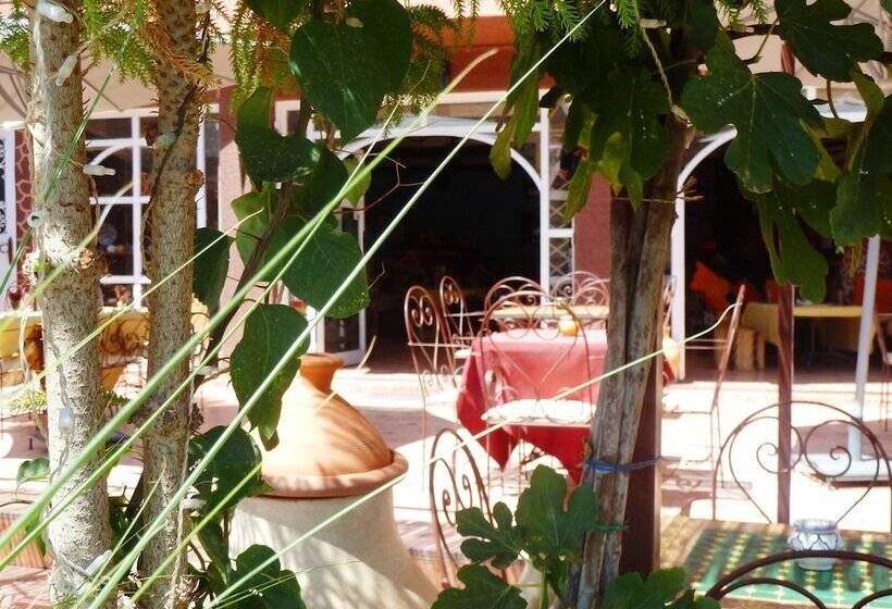 پانسیون Mohatirste