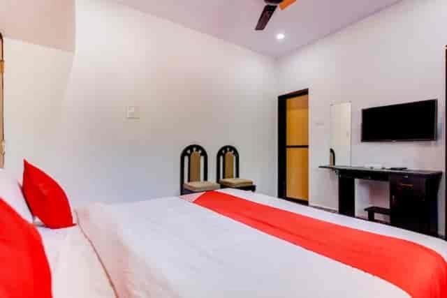 پانسیون Lt Morjim