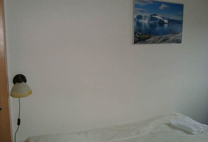 پانسیون Polar Lodge