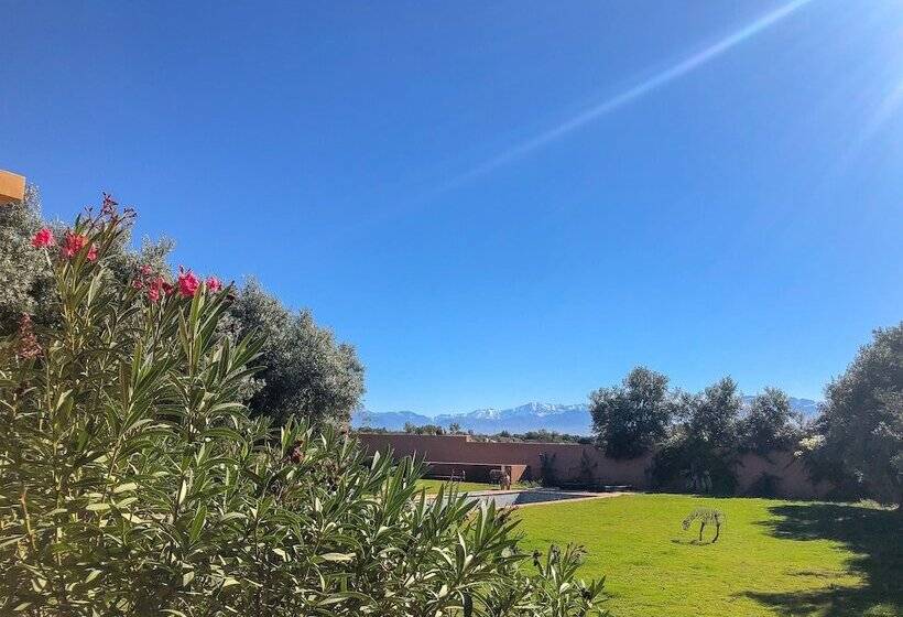 پانسیون Villa Kristy