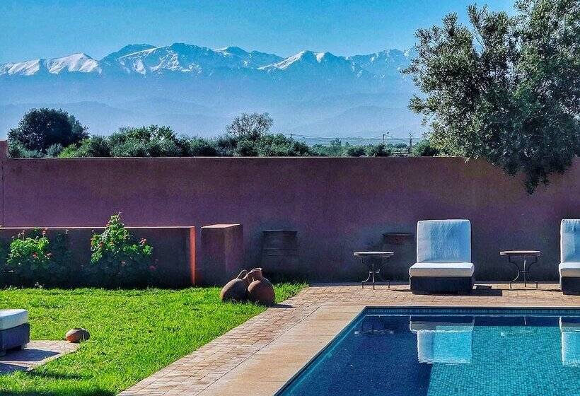 پانسیون Villa Kristy