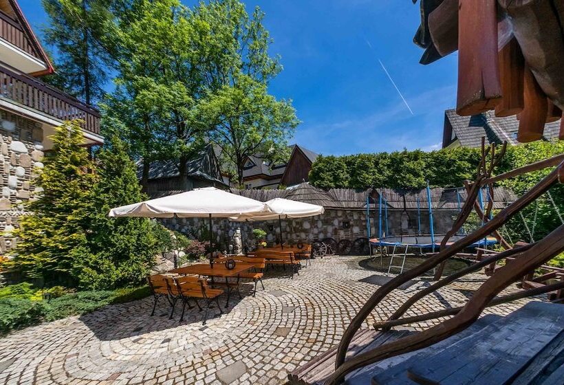 پانسیون Willa Roztoka & Spa   Idealne Miejsce Dla Twojej Rodziny