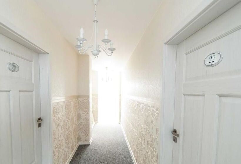 Premium  Bed & Breakfast