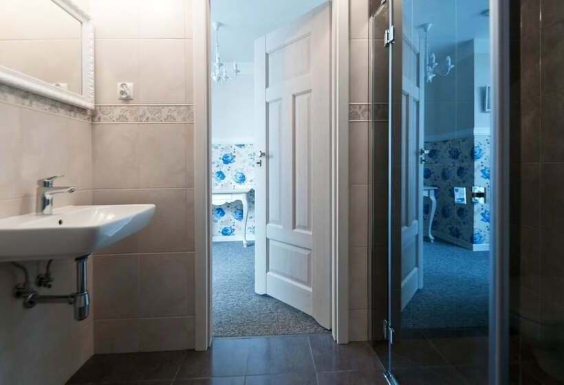 Premium  Bed & Breakfast