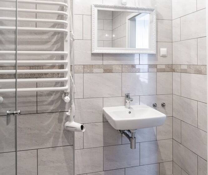 Premium  Bed & Breakfast