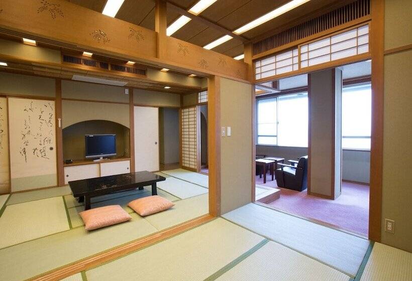 ريوكان Ikaho Grand