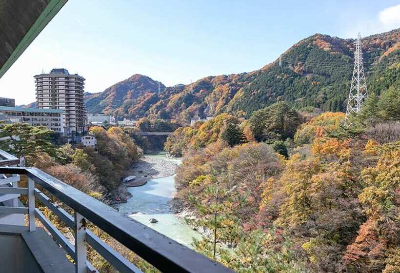 ريوكان Itoen Hotel New Sakura