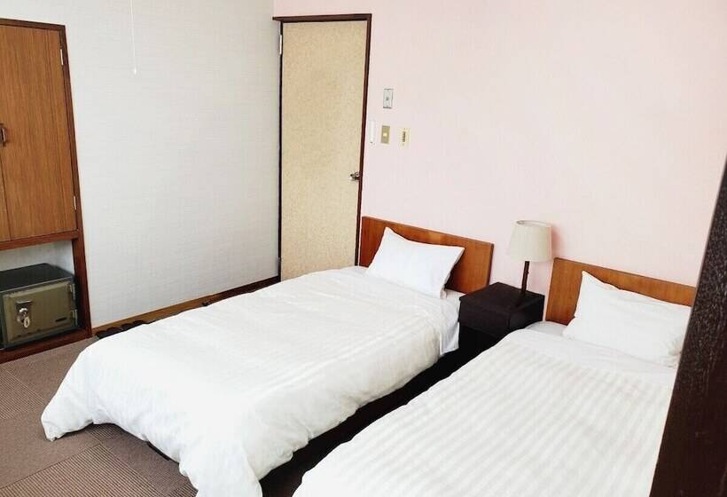 ريوكان Itoen Hotel New Sakura