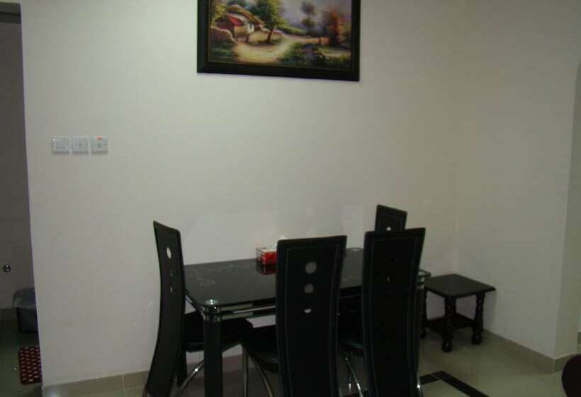 Savoy Grand Hotel Apartments