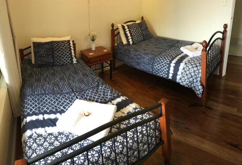 Tegwan S Nest Holiday Home