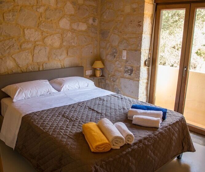 Uphoria Stone Villas