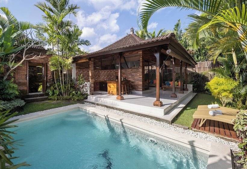 Candy Villa By Pramana Villas