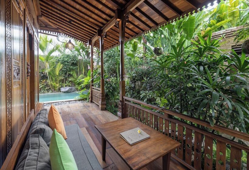 Candy Villa By Pramana Villas