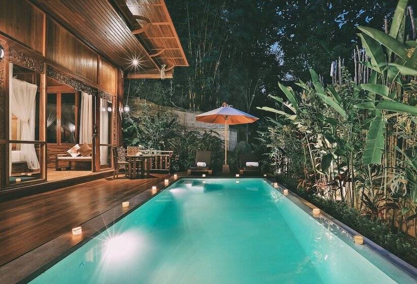 Candy Villa By Pramana Villas