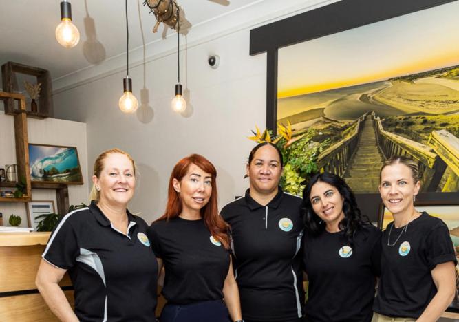 Coast Motel And Apartments