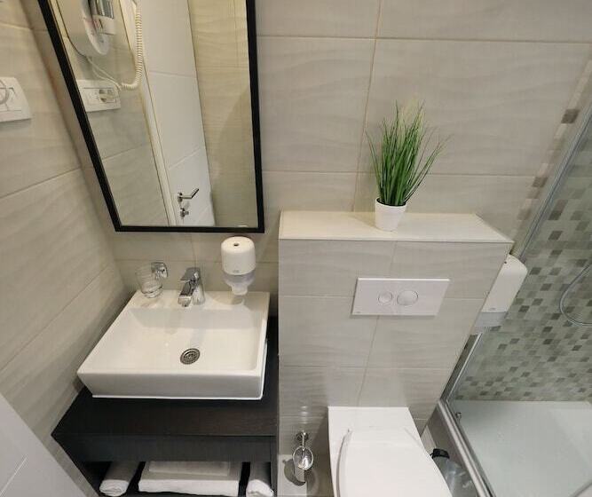 Downtown Boutique Hostel