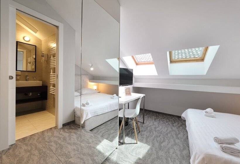 Downtown Boutique Hostel