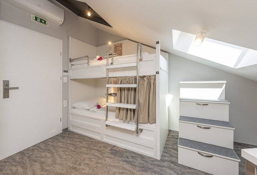 Downtown Boutique Hostel