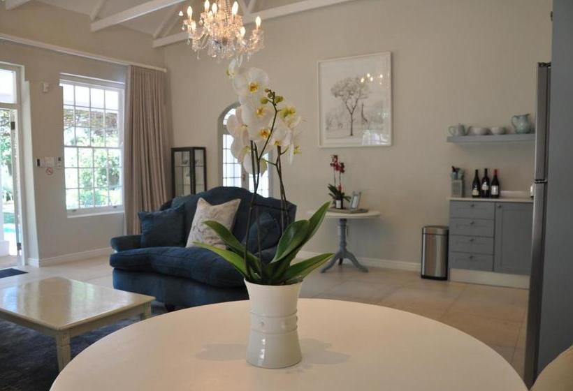 Dunstone Country House