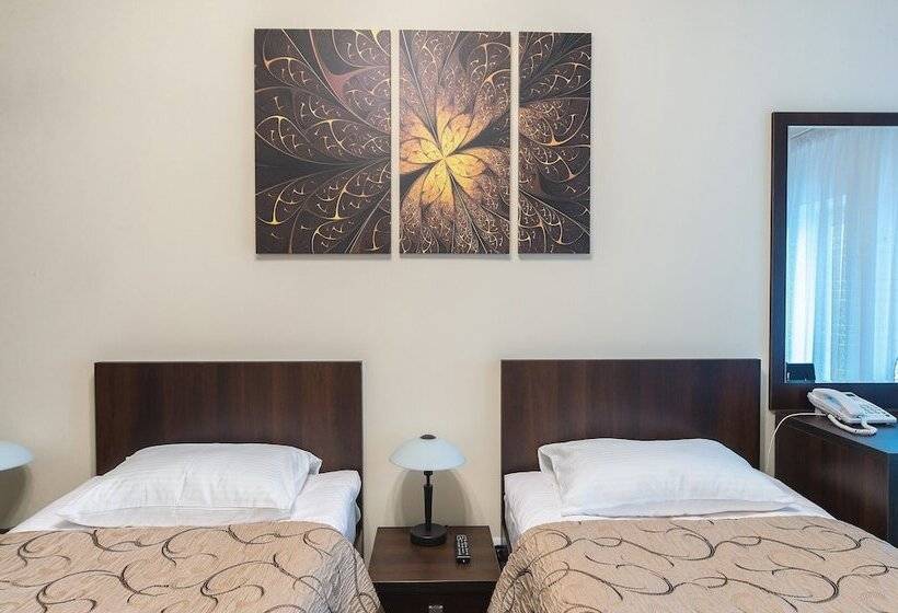 בית מלון כפרי 41