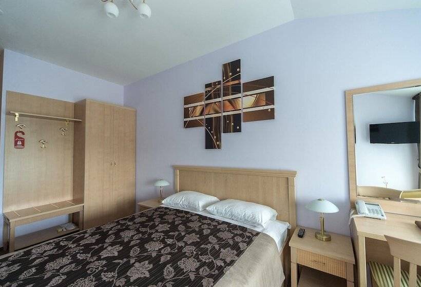 בית מלון כפרי 41