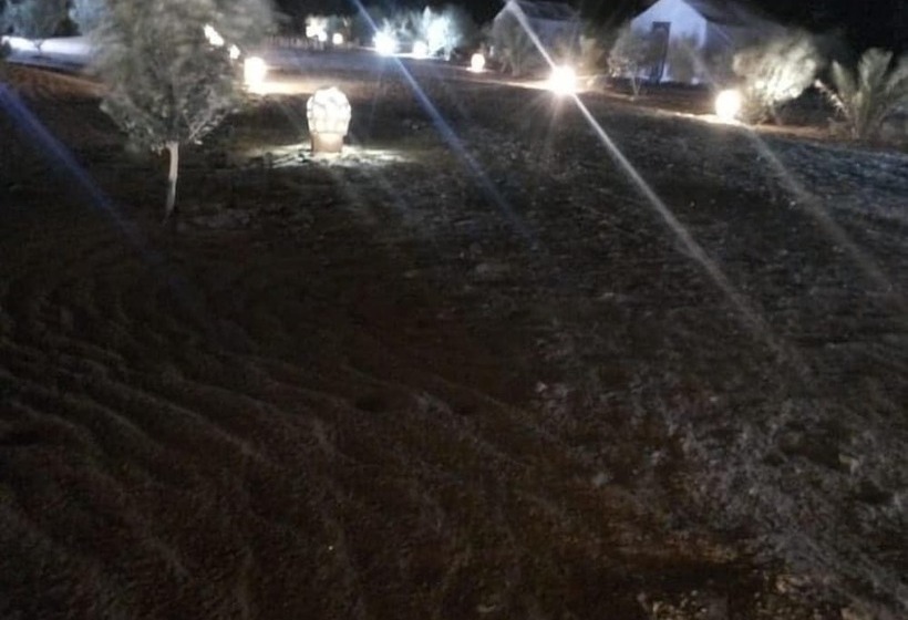 Отель Bivouac Erg Znaigui