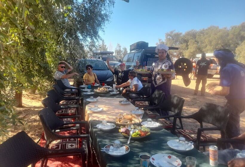 هتل Bivouac Erg Znaigui