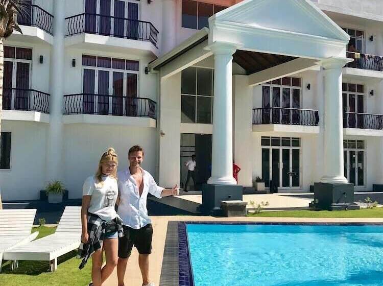 Отель Crystal Resort Dickwella