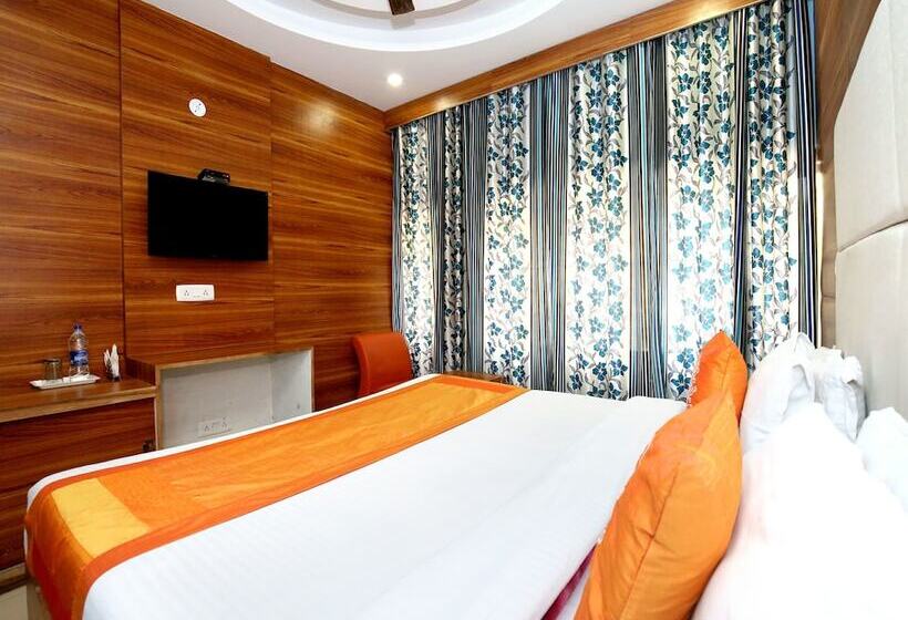 فندق Grand Inn