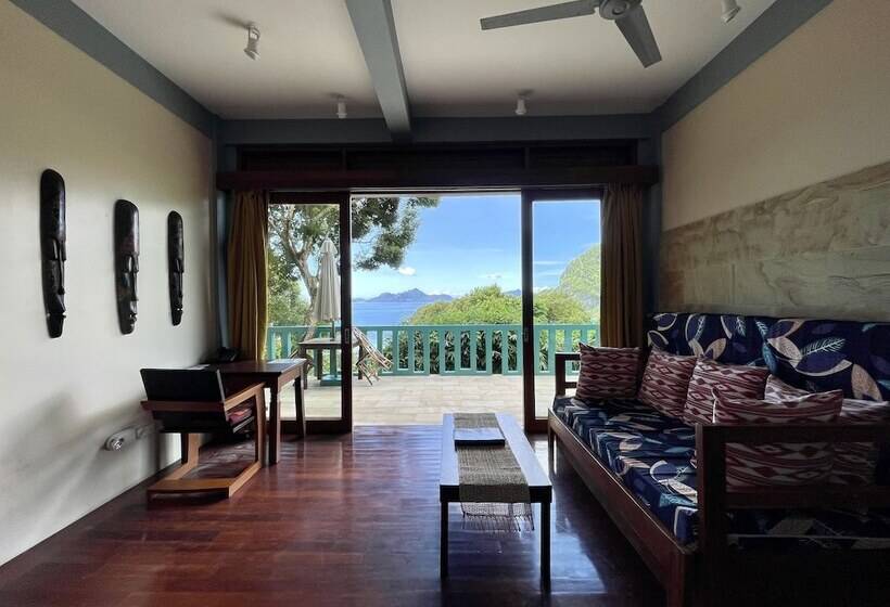 هتل Lumbung Loft Villas At Karuna El Nido