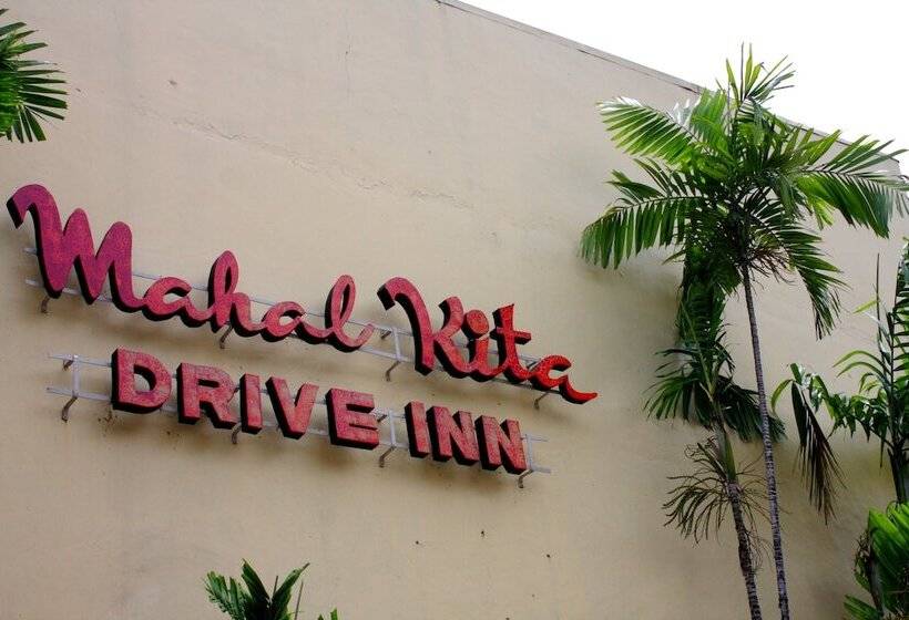 هتل Mahal Kita Drive Inn