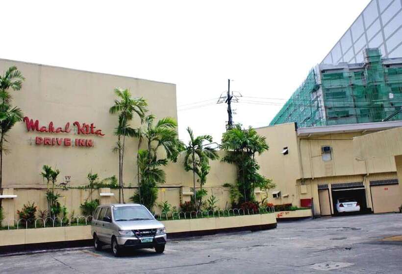 هتل Mahal Kita Drive Inn