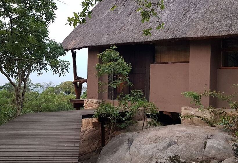 ホテル Oluchi Lodge