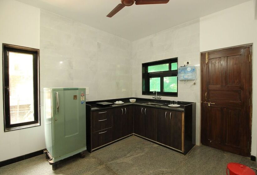 בית מלון כפרי Oyo 11014 Home Goa Spacious 2bhk Nerul