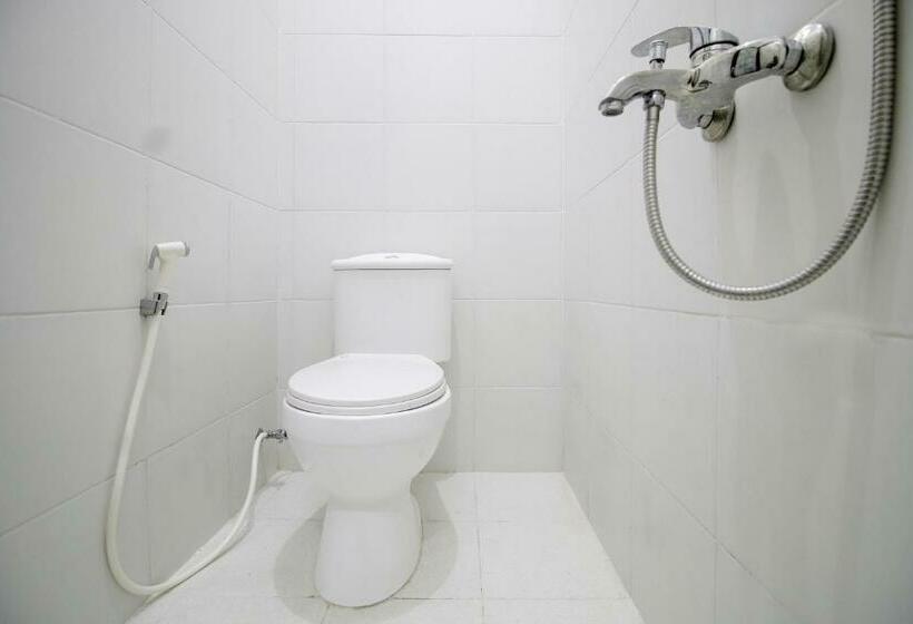 فندق Reddoorz Plus Near Stie Ykpn