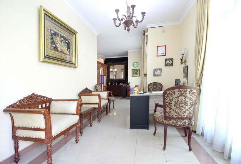 فندق Reddoorz Plus Near Stie Ykpn