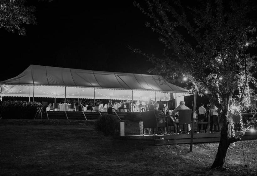 هتل Park Chalet Residence