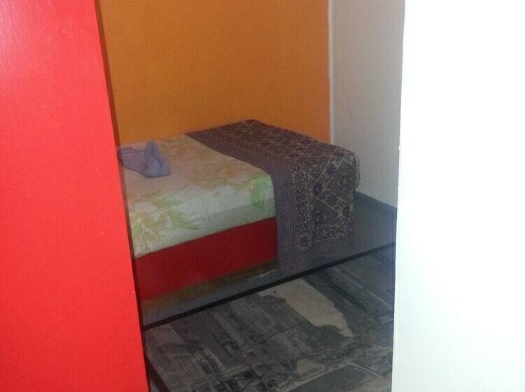 Отель The Royale Lodge