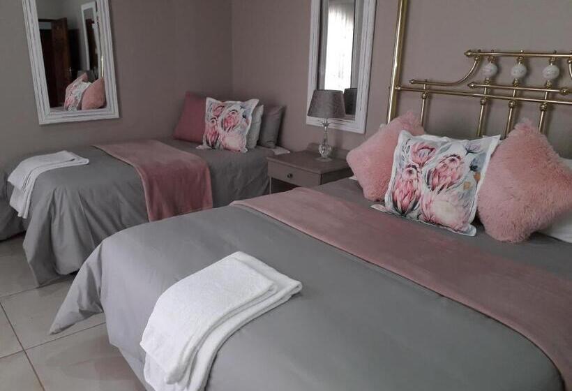 ホテル Tuscany Vryburg