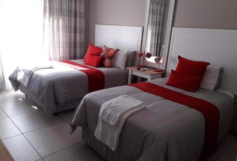 ホテル Tuscany Vryburg