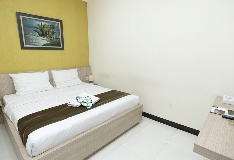 Aleyra Hotel And Villa S Garut