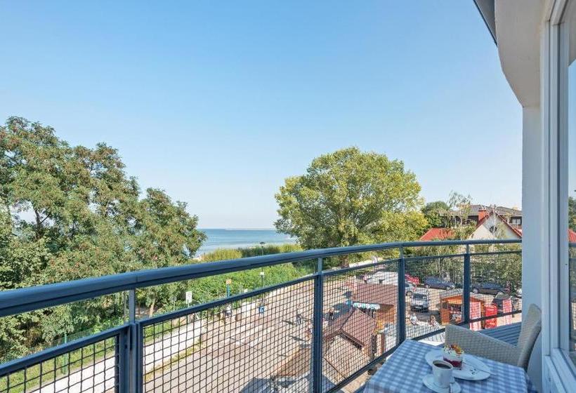 ホテル Navy Group Willa Marina