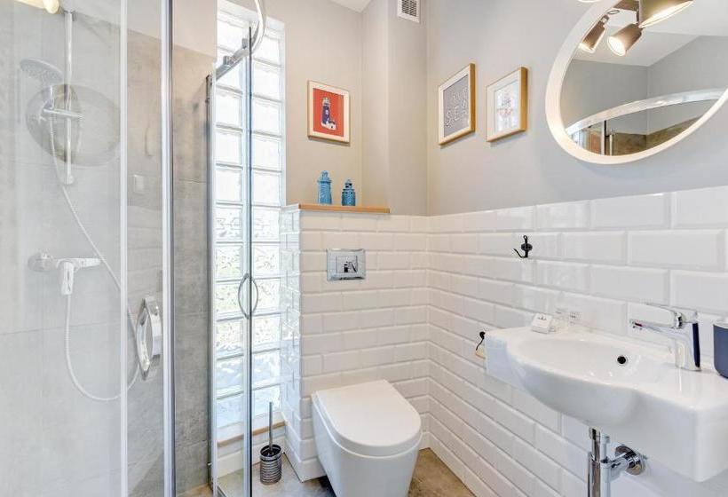 ホテル Navy Group Willa Marina