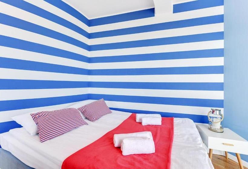 ホテル Navy Group Willa Marina