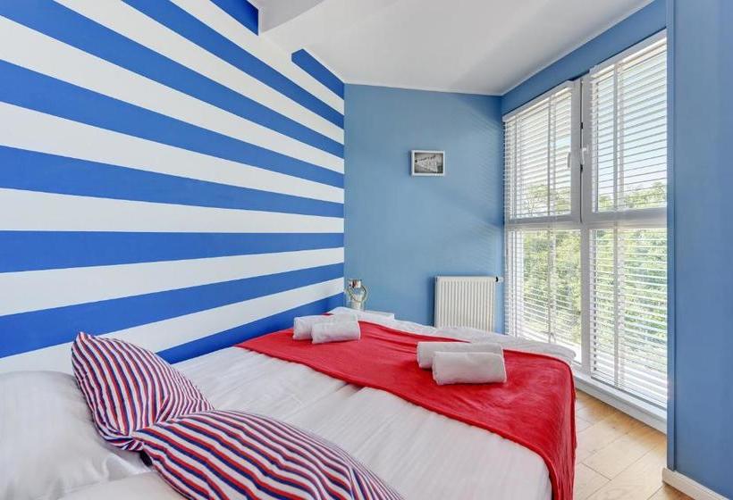 ホテル Navy Group Willa Marina