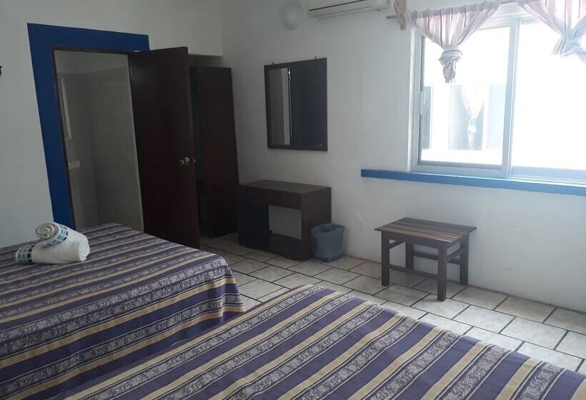 فندق Y Bungalows Los Arcos