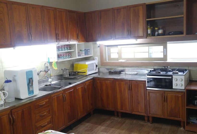 Masan Guest House Rhizome Hostel